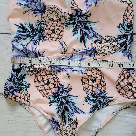 Merida Vida	Size	XS	NEW Pineapple Print Cheeky One Piece Halter Swim Suit Pink - Picture 5 of 11